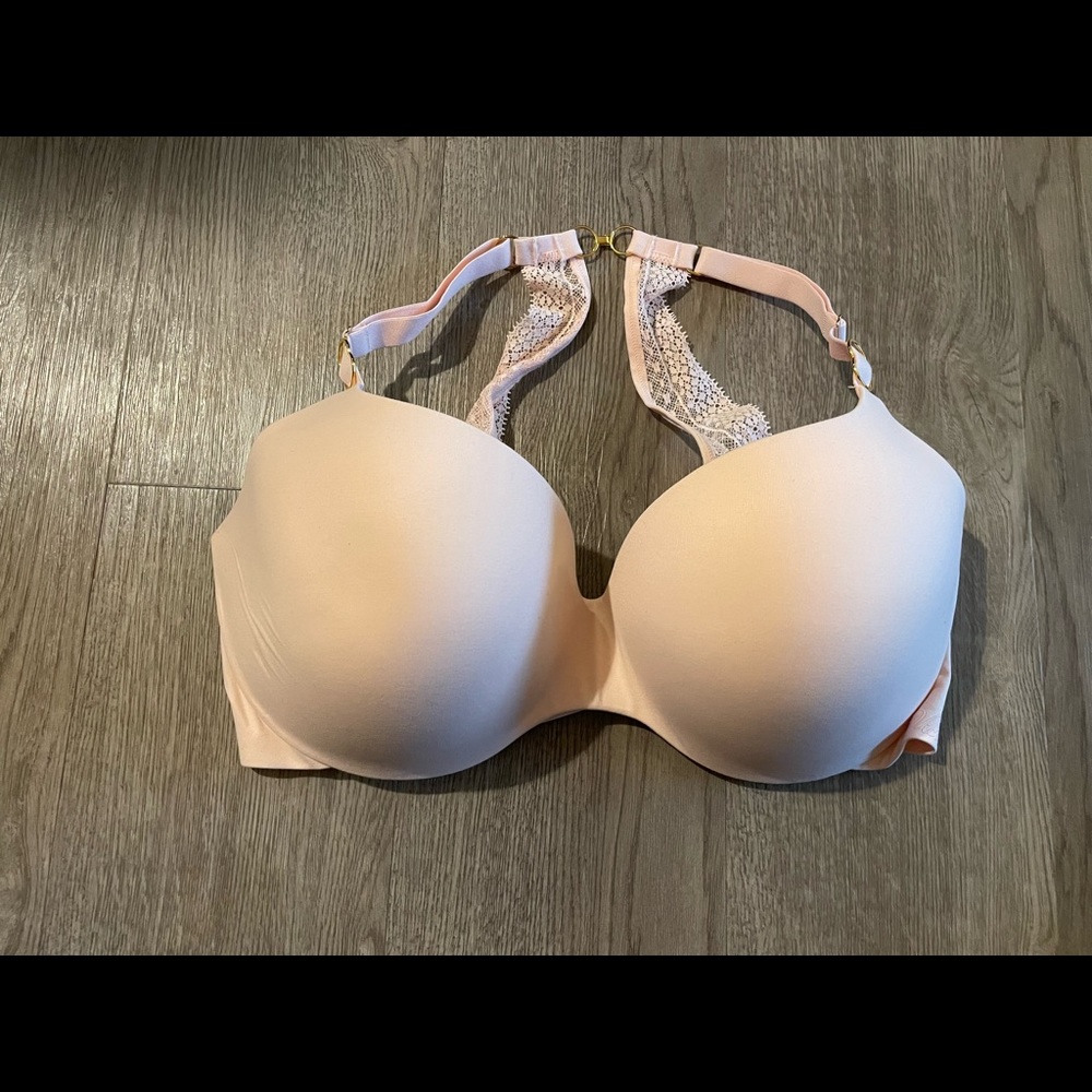 34DDD Incredible by Victoria’s Secret Bra